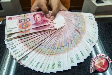 Yuan China melemah 154 basis poin dolar AS