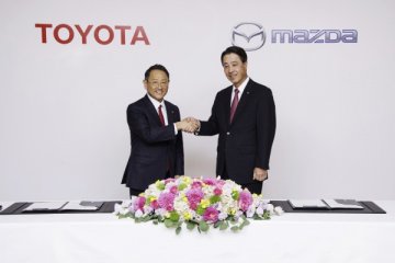 Bangun pabrik bersama, Mazda-Toyota bentuk perusahaan patungan MTMUS