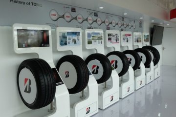 Toko Model Bridgestone merambah dunia digital