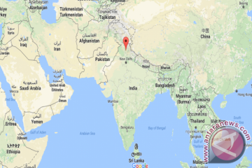 Bus tertimpa longsor di India, petugas temukan 45 mayat