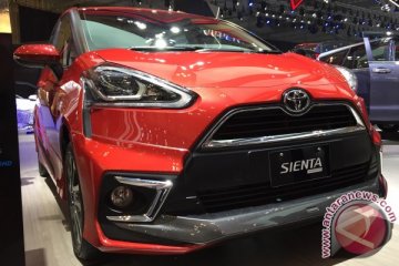 Toyota Sienta Limited hanya ada 30 unit, ini perbedaannya