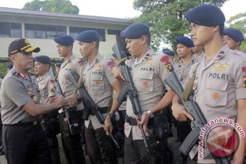 Satu anggota Brimob dievakuasi ke RS Kramatjati