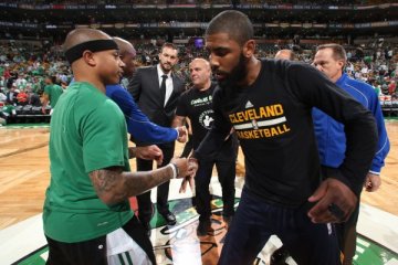 Cavaliers-Celtics setujui pertukaran libatkan Irving dan Thomas
