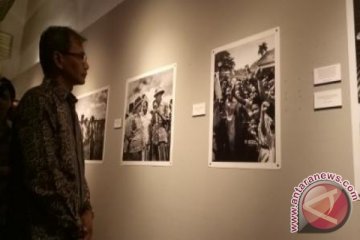 Maknai 10 Windu, Antara luncurkan buku foto TAPESTRI KEMERDEKAAN