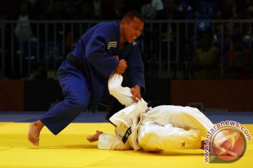 Pejudo Korsel juga sabet emas di kelas 66 kg putra