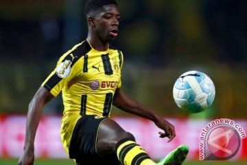 Resmi teken kontrak, Dembele pemain termahal Barcelona