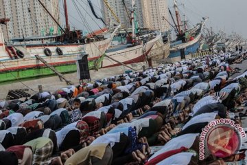 Khatib ajak masyarakat tingkatkan ukhuwah tekan kemiskinan