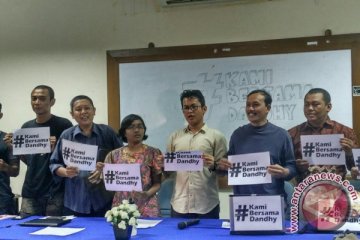 Aktivis nilai pelaporan Dandhy Laksono tentang demokrasi