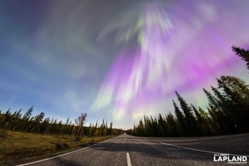 Aurora borealis hiasi langit Finlandia