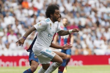 Tanpa Ronaldo, Real Madrid ditahan Levante 1-1