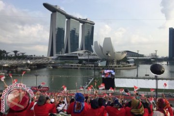 Tikungan 18 Sirkuit Marina Bay Singapura memerah