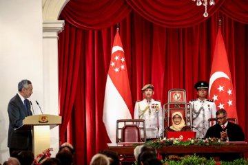 Presiden wanita pertama Singapura resmi terpilih