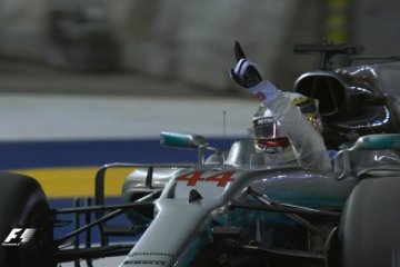 Hamilton rebut pole position GP Singapura