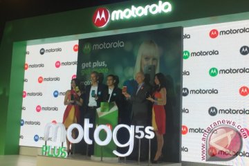 Motorola hadirkan ponsel kamera ganda Rp2 juta-an
