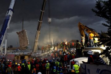 Gempa baru picu kepanikan di Mexico City