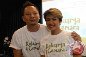 Nirina Zubir kaget dipasangkan dengan Ringgo Agus di "Keluarga Cemara"