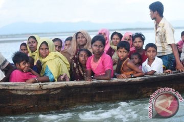 Perahu pengungsi dari Myanmar tenggelam saat menuju Bangladesh