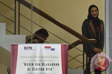 Rita Widyasari penuhi panggilan KPK