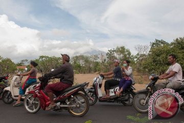 Kementerian ESDM terus sosialisasikan status Gunung Agung