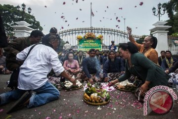 Seribuan warga Yogyakarta hadiri Kenduri Ageng