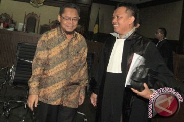 Auditor utama BPK didakwa terima gratifikasi Rp3,5 miliar