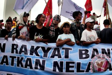 Tolak tambang pasir laut