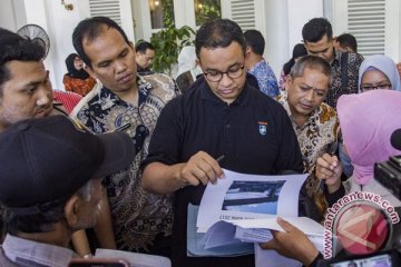 Anies pastikan program pelayanan masyarakat jadi prioritas