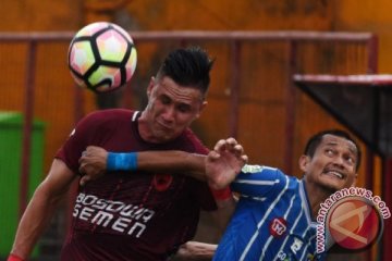 PSM MAKASSAR KALAHKAN PERSIBA
