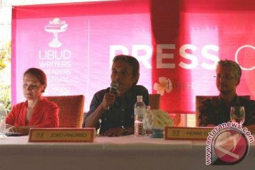 Joko Pinurbo: penulis harus bangga gunakan Bahasa Indonesia