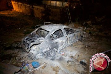 Suara ledakan keras terdengar di Tripoli, setelah serangan malam hari