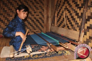 Kerajinan tenun Badui tumbuhkan ekonomi masyarakat lokal