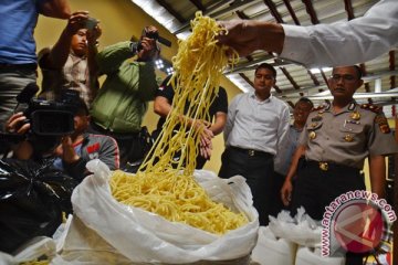 Otoritas Tangerang perintahkan tarik makanan mengandung formalin