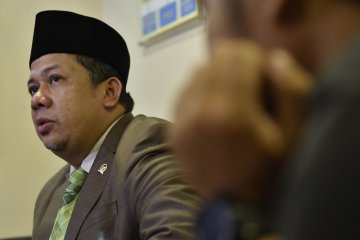 Fahri Hamzah laporkan Presiden PKS ke polisi