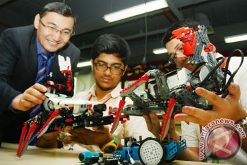 Siswa MAN 1 Pekanbaru juara Kompetisi Robot Madrasah nasional