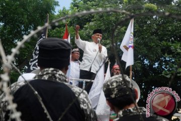 Amien Rais hadiri sidang Buni Yani