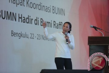 Rini teken pengalihan saham tiga BUMN tambang