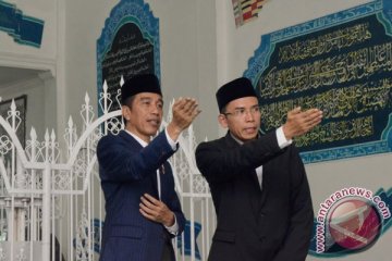 Sekber Relawan Jokowi deklarasi dwi tunggal Jokowi-TGB