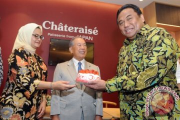 Rahmat Gobel gandeng Chateraise rambah bisnis kue