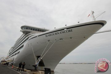 Kapal Pesiar Seabourn Encore