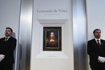 Lukisan Leonardo da Vinci terjual dengan rekor 450,3 juta dolar Amerika Serikat