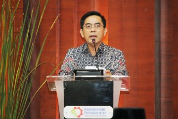 Penyandang disabilitas Jatim ikuti diklat persepatuan