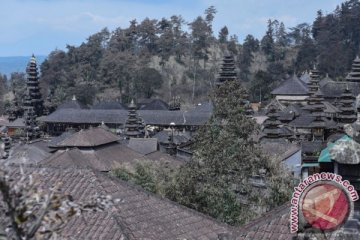 Sepuluh BUMN bantu pengungsi Gunung Agung