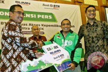 Ratusan pengemudi Go-Jek Semarang dapat kredit rumah bersubsidi