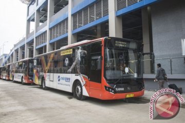 Transjakarta buka dua rute bus terintegrasi kereta bandara