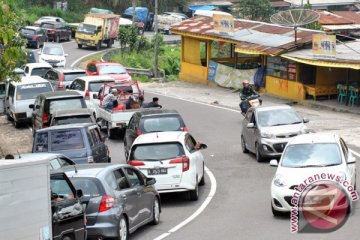 Polres Bogor siapkan bus penghubung jalur Puncak