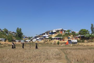 10 warga di pemakaman massal bukan militan Arakan Rohingya Salvation Army