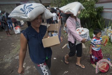 Logistik Pengungsi Gunung Agung