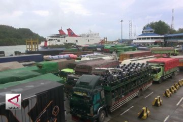 Truk 14 Ton Dilarang Melintas di Tol Jakarta-Merak