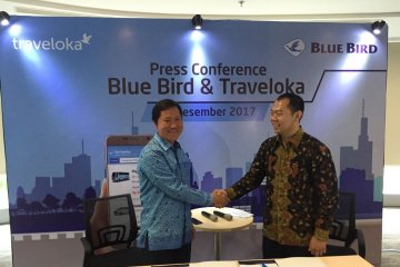 Blue Bird - Traveloka kerja sama untuk permudah transportasi bandara