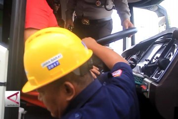 Polres Cirebon- Dishub Periksa Sejumlah Armada Bus